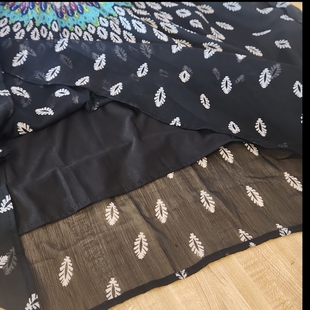 M.P.H Collection Bohemian Black Kaftan with Colorful Pattern, size PXL - Picture 9 of 11